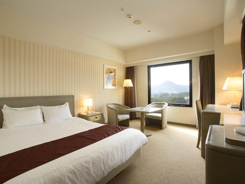 Quintessa Hotel Sasebo Exterior foto